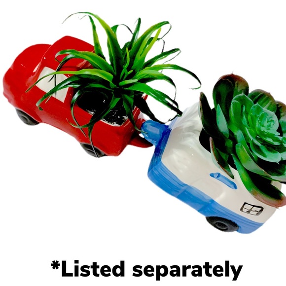 RED PICK UP TRUCK CERAMIC PLANTER NWT - Picture 5 of 10